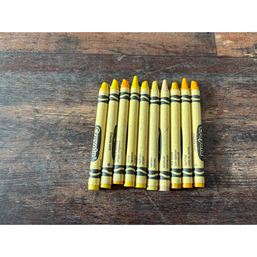 Crayola Yellow and Orange Crayon Set 10 Count Dandelion‎ Laser Lemon Canary